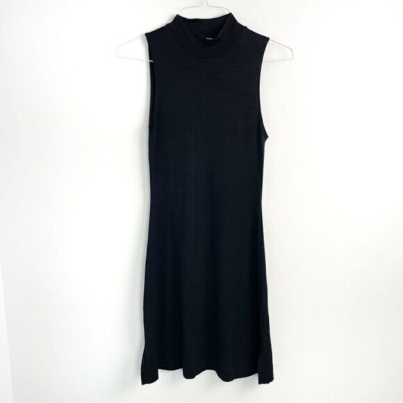 Rothys The Point Black Zebra Flats Size 5 - Picture 3 of 14